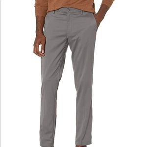 Amazon Essentials Men's Slim-Fit Stretch Golf Pant 34x30